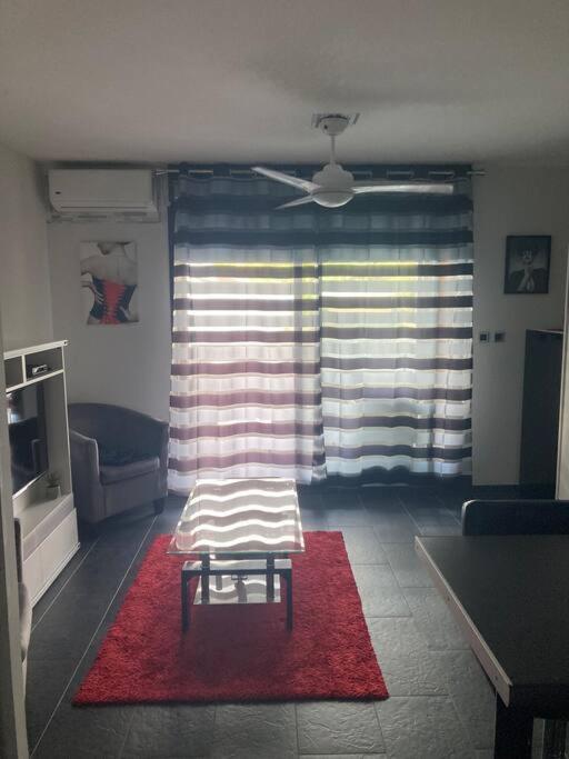 Magnifique Studio Tout Equipe Classe 2 Etoiles Daire Saint-Leu Dış mekan fotoğraf